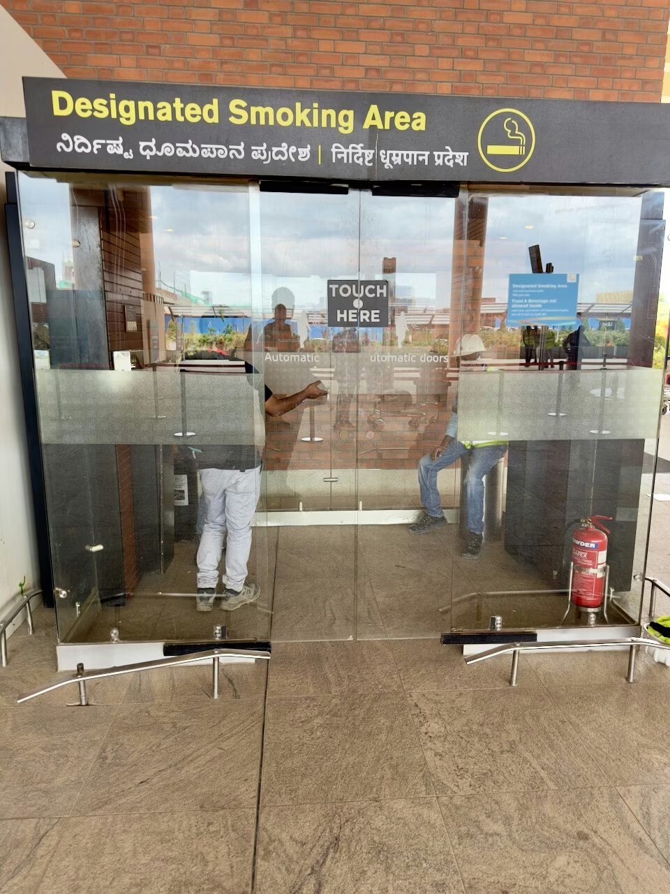 Outside T2 Arrival Bangalore - Near Taxi Stand