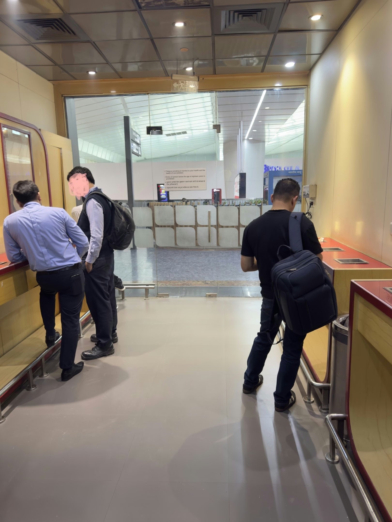 Smoking area at DEL airport